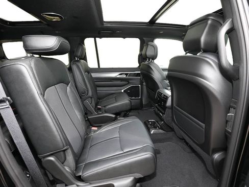 New 2026 Jeep Grand Wagoneer Limited AWD/4WD image 20