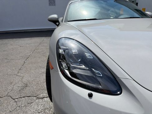 Used 2025 Porsche 718 Cayman GTS RWD image 4