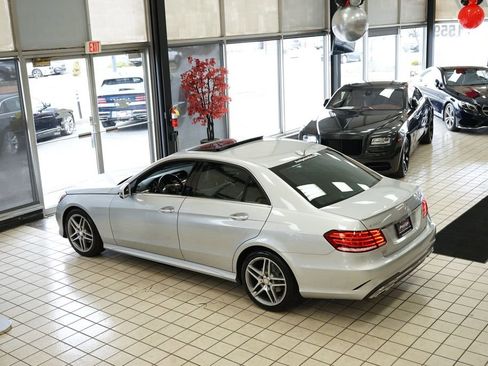 Used 2014 Mercedes-Benz E 350 4MATIC Sedan image 60