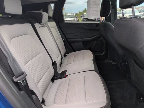 Certified 2023 Ford Escape Active AWD/4WD image 17