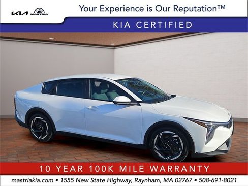 Certified 2025 Kia K4 EX image 1