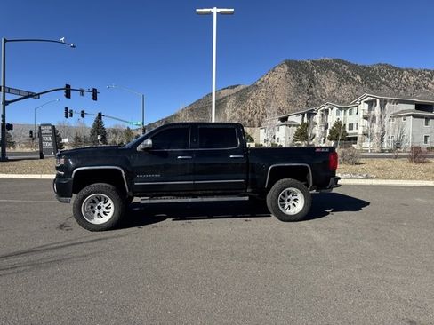 Used 2017 Chevrolet Silverado 1500 LTZ Z71 image 2