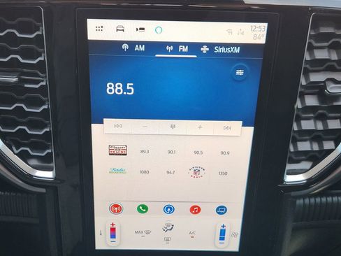 Used 2024 Ford Ranger XLT w/ Trailer Tow Package image 17