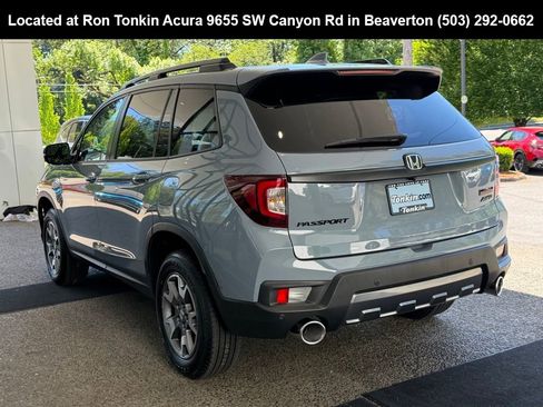 Used 2023 Honda Passport TrailSport image 5