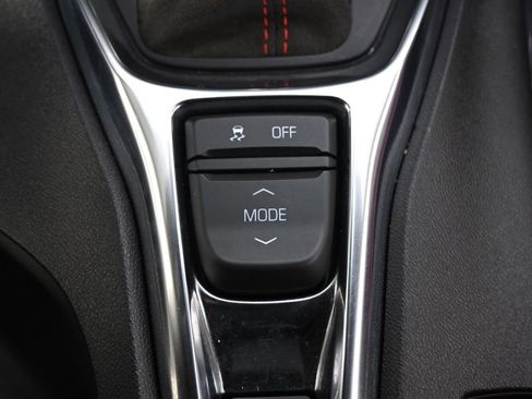 Used 2021 Chevrolet Camaro ZL1 image 39