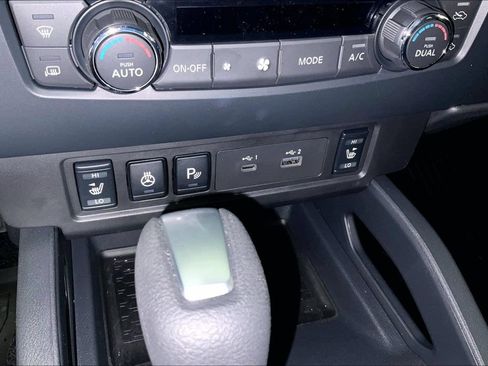 Used 2026 Nissan Frontier SV w/ SV Convenience Package AWD/4WD image 29
