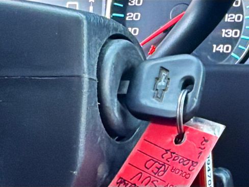 Used 2016 Chevrolet Silverado 1500 LT image 29