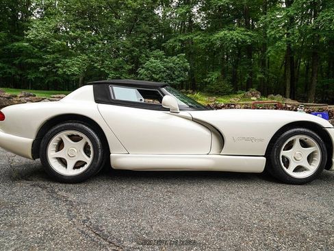 Used 1996 Dodge Viper RT/10 RWD image 9