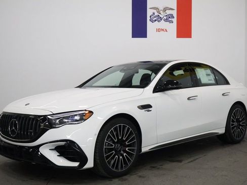 New 2026 Mercedes-Benz E 53 AMG e 4MATIC Sedan image 8