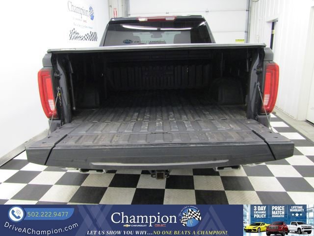 Certified 2024 GMC Sierra 1500 SLT w/ SLT Premium Package AWD/4WD image 18