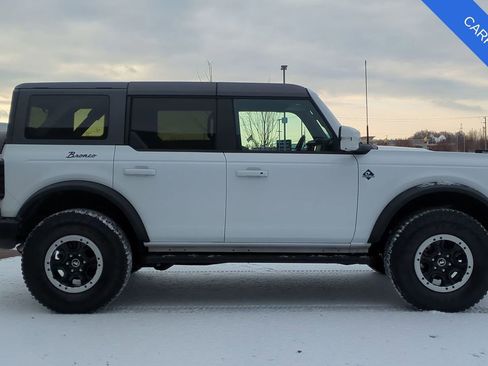 Used 2024 Ford Bronco Outer Banks w/ Sasquatch Package image 8