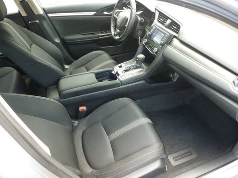 Used 2019 Honda Civic LX image 30