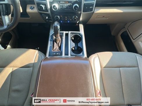 Used 2018 Ford F150 Lariat w/ Equipment Group 502A Luxury image 9