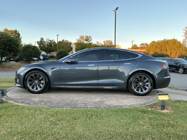 Used 2020 Tesla Model S Long Range AWD/4WD image 4