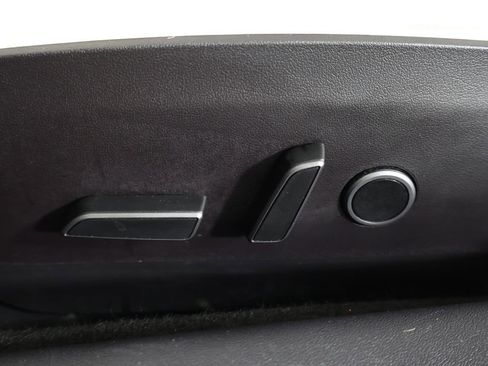 Used 2022 Tesla Model 3 Long Range AWD/4WD image 35