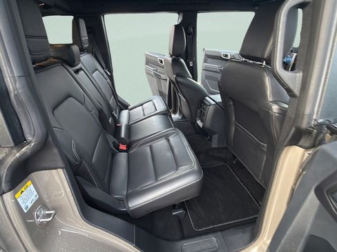 Certified 2025 Ford Bronco Outer Banks AWD/4WD image 42