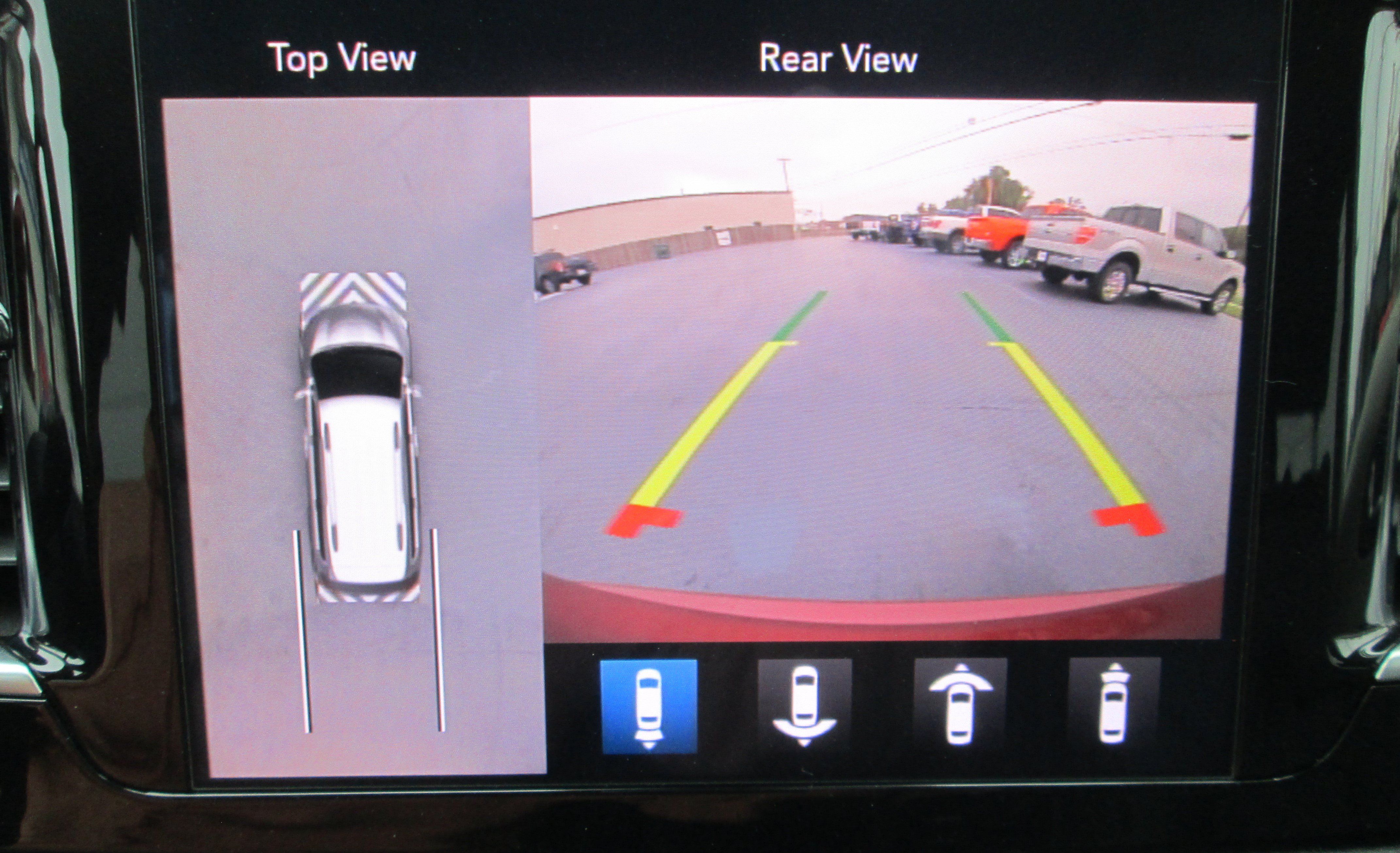 Used 2019 Chrysler Pacifica Limited w/ Advanced Safetytec Group FWD image 21
