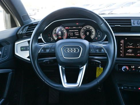 Certified 2022 Audi Q3 2.0T Premium Plus image 6