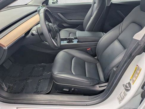 Used 2019 Tesla Model 3 Mid Range RWD image 15