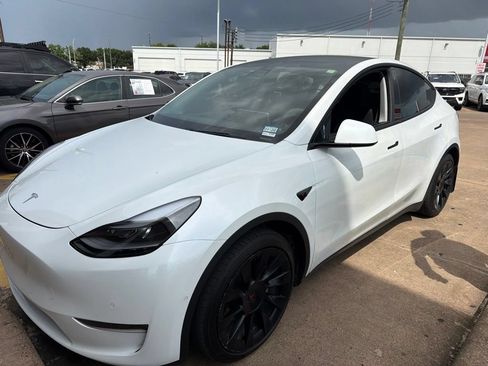 Used 2020 Tesla Model Y Long Range AWD/4WD image 5