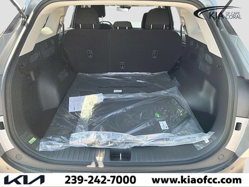 New 2026 Kia Sportage LX FWD image 12