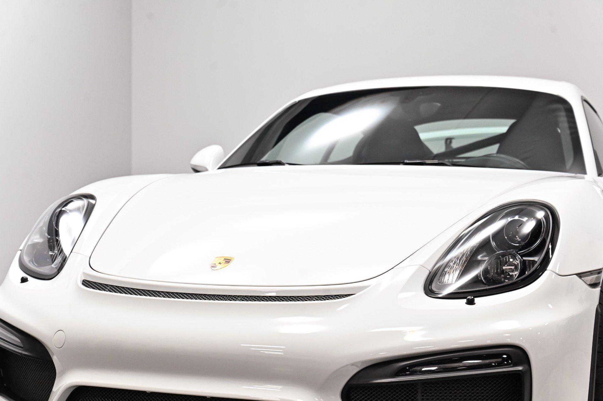 Used 2016 Porsche Cayman GT4 RWD image 46