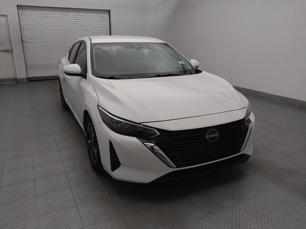 Used 2024 Nissan Sentra SV FWD image 14