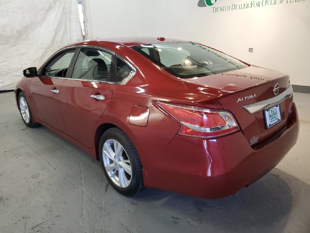 Used 2013 Nissan Altima 2.5 SL w/ Technology Pkg FWD image 4