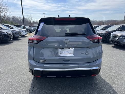 New 2026 Nissan Rogue Platinum image 3