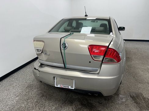 Used 2010 Mercury Milan image 6