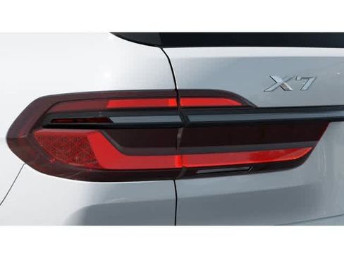 New 2026 BMW X7 xDrive40i w/ Executive Package AWD/4WD image 8
