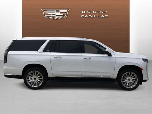 Used 2021 Cadillac Escalade ESV Premium Luxury RWD image 6