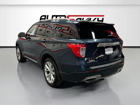 Used 2022 Ford Explorer Platinum w/ Equipment Group 601A AWD/4WD image 5