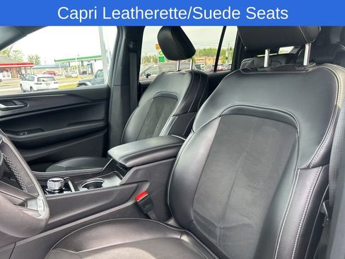 Used 2025 Jeep Grand Cherokee L Altitude image 10