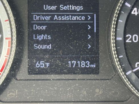 Used 2023 Hyundai Sonata SE FWD image 15