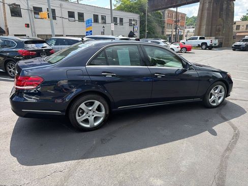 Used 2014 Mercedes-Benz E 350 4MATIC Sedan image 4