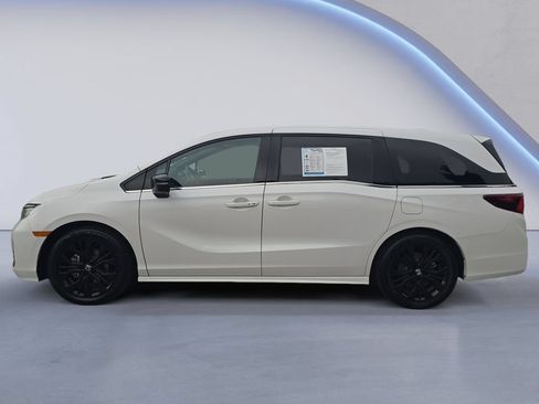 Used 2025 Honda Odyssey Sport-L image 2