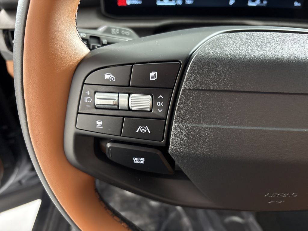 New 2026 Kia Sportage X-Line w/ X-Line Technology Package AWD/4WD image 32
