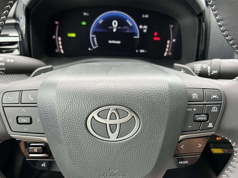 New 2026 Toyota Camry SE FWD image 27