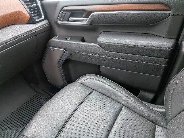Used 2024 GMC Sierra 2500 Denali w/ Denali Reserve Package AWD/4WD image 19