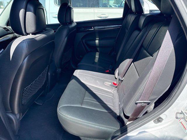 Used 2013 Kia Sorento EX w/ EX V6 Premium Pkg FWD image 10