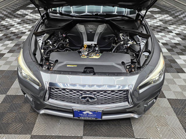 Used 2018 INFINITI Q50 Luxe w/ Cargo Package (L95) AWD/4WD image 36