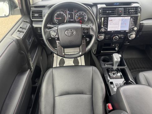 Used 2023 Toyota 4Runner TRD Off-Road Premium w/ Moonroof Package AWD/4WD image 24