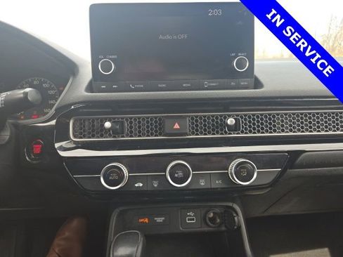 Used 2023 Honda Civic Sport image 6