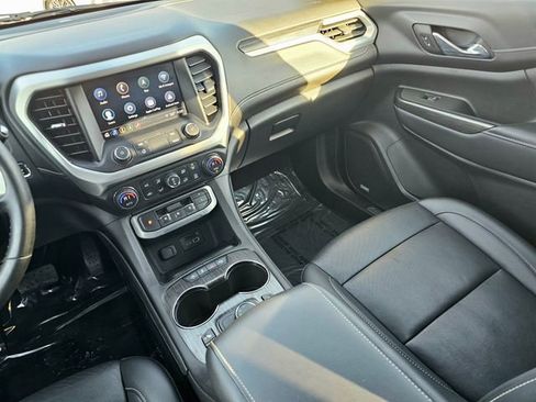 Used 2023 GMC Acadia SLT w/ Technology Package image 37