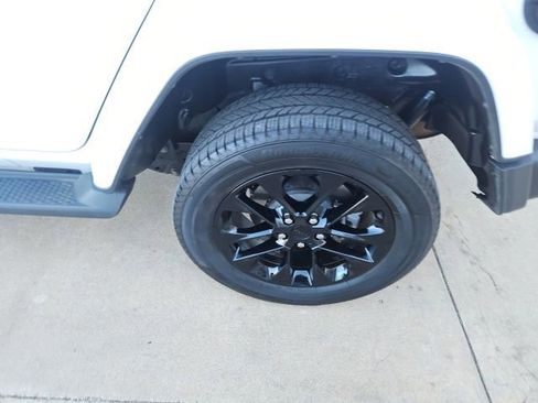 Used 2021 Jeep Wrangler Unlimited Sahara 4xe w/ Cold Weather Group image 11