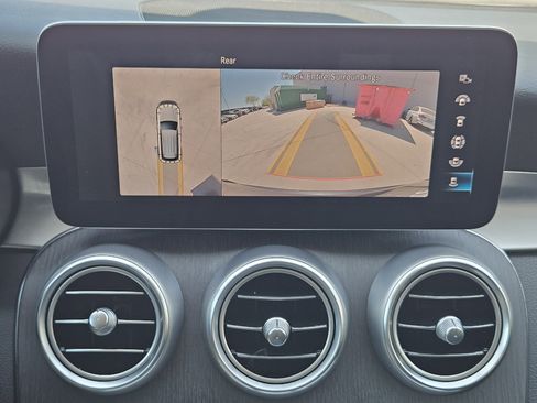 Certified 2021 Mercedes-Benz GLC 300 image 17