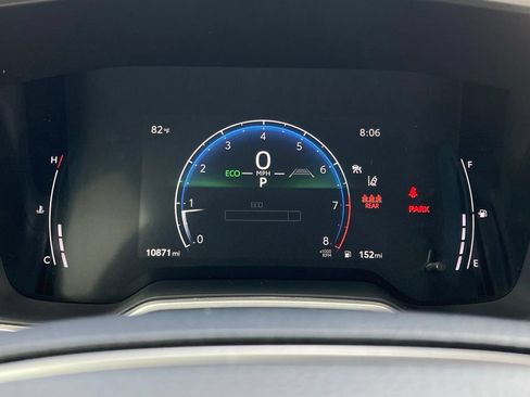 Used 2026 Toyota Corolla XSE FWD image 13
