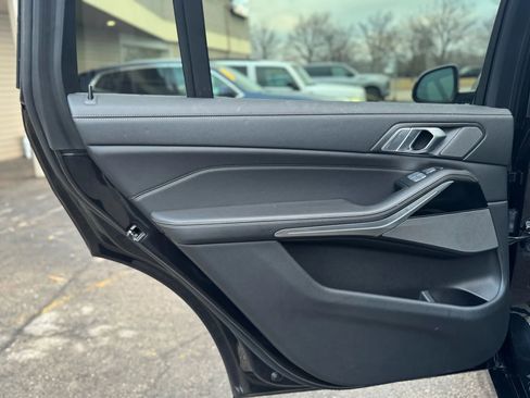 Used 2019 BMW X7 xDrive40i w/ Premium Package image 23