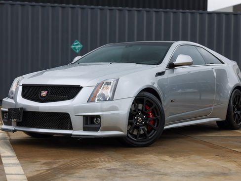 Used 2013 Cadillac CTS V image 1
